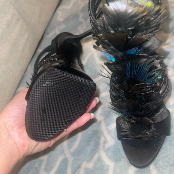 💋 Gorgeous peacock feathered Giuseppe Zanotti heels! - Picture 4 of 4